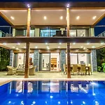 Villa Deluxe Villa Ayshen With Private Swimming Pool *