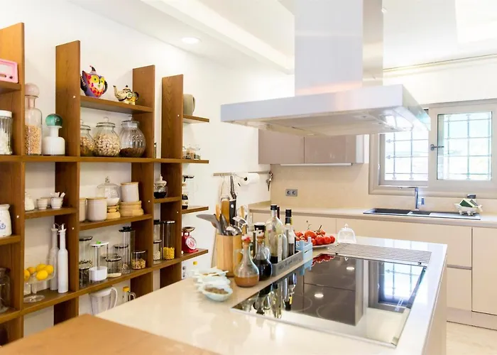 Deluxe Emilie With Private Swimming Pool Villa *