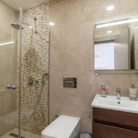 Villa Deluxe Ayshen With Private Swimming Pool *